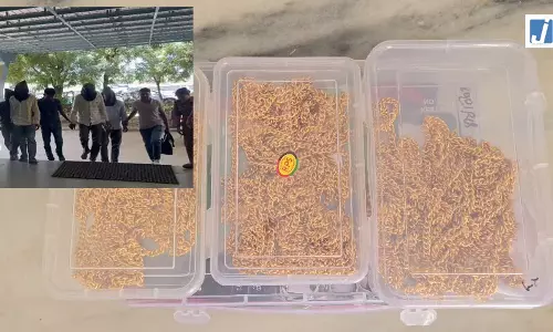 रेलवे स्टेशन पर सोने की लूट का घंटों में खुलासा, 4 आरोपी गिरफ्तार रेलवे स्टेशन पर सोने की लूट का घंटों में खुलासा, 4 आरोपी गिरफ्तार