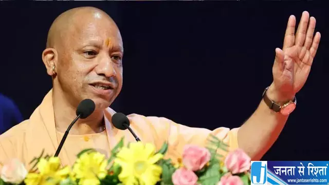 CM योगी ने किया कालीन मेले का उद्घाटन CM योगी ने किया कालीन मेले का उद्घाटन