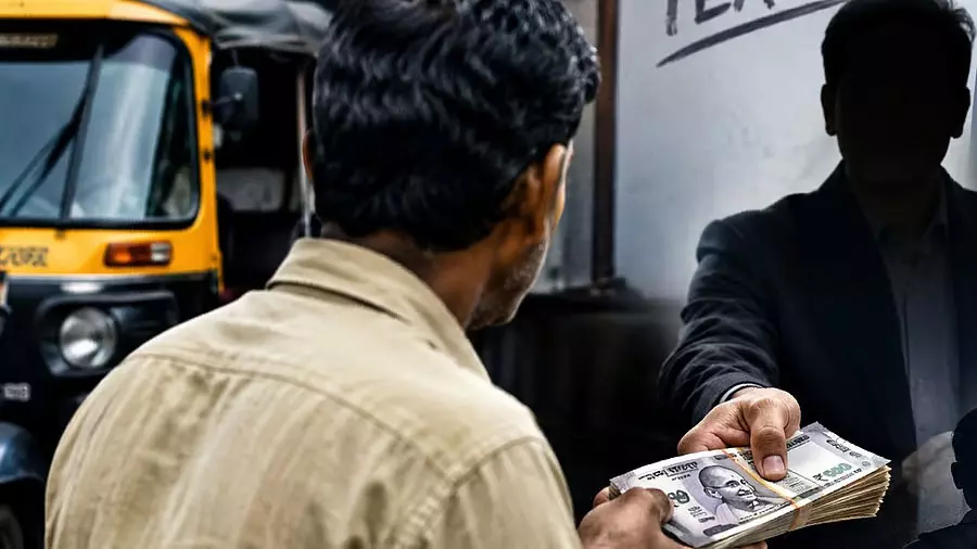 नौकरी के नाम पर 10 लाख की ठगी नौकरी के नाम पर 10 लाख की ठगी