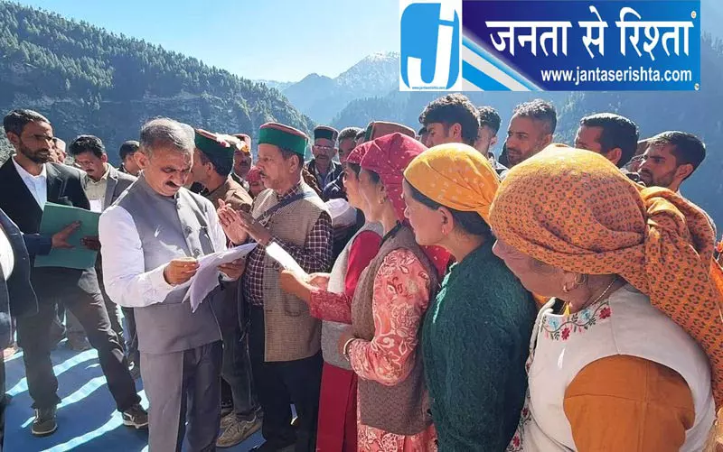 सुक्खू ने रामपुर गांव में नए स्कूल भवन के लिए 2 करोड़ मंजूर किए सुक्खू ने रामपुर गांव में नए स्कूल भवन के लिए 2 करोड़ मंजूर किए