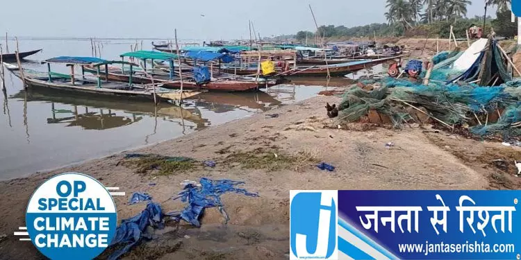 चिल्का में गोलीबारी के बीच फंसा युवक चिल्का में गोलीबारी के बीच फंसा युवक