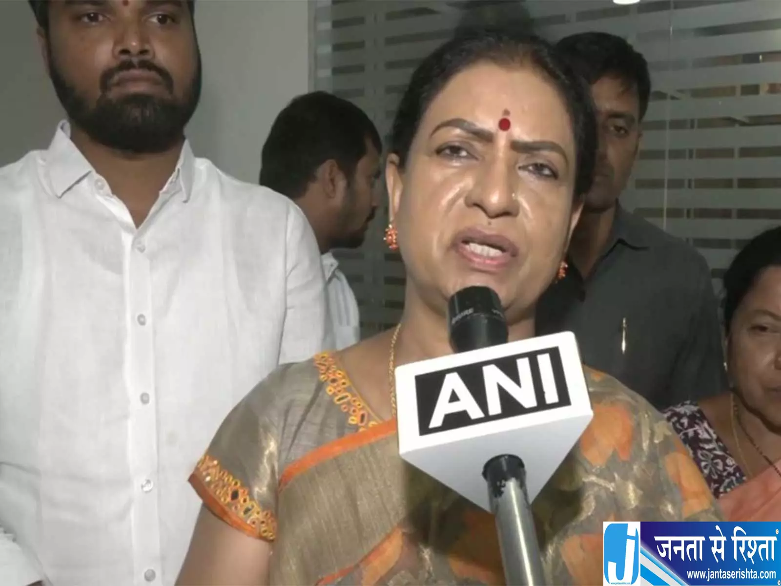 खड़गे के बयान पर डीके अरुणा का पलटवार माफी की मांग खड़गे के बयान पर डीके अरुणा का पलटवार माफी की मांग