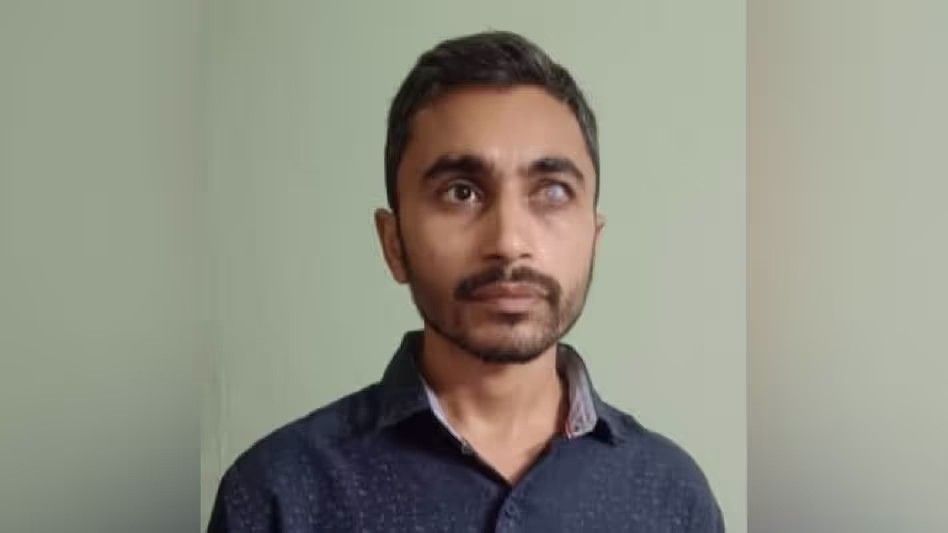 जासूसी का भंडाफोड़: STF ने गुवाहाटी से संदिग्ध को पकड़ा जासूसी का भंडाफोड़: STF ने गुवाहाटी से संदिग्ध को पकड़ा