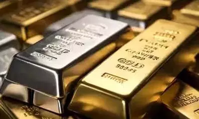 सोना-चांदी कारोबार में बड़ा बदलाव संभव, GST छूट खत्म करने की तैयारी सोना-चांदी कारोबार में बड़ा बदलाव संभव, GST छूट खत्म करने की तैयारी