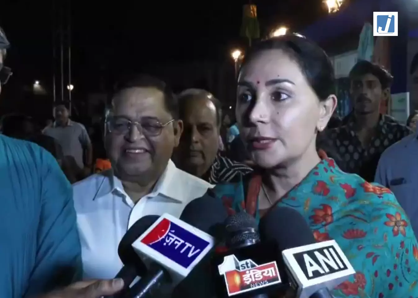 जयपुर में ‘ऑक्टेव’ का समापन, दीया कुमारी बोलीं- वेस्ट को ईस्ट से जोड़ने की शानदार पहल जयपुर में ‘ऑक्टेव’ का समापन, दीया कुमारी बोलीं- वेस्ट को ईस्ट से जोड़ने की शानदार पहल