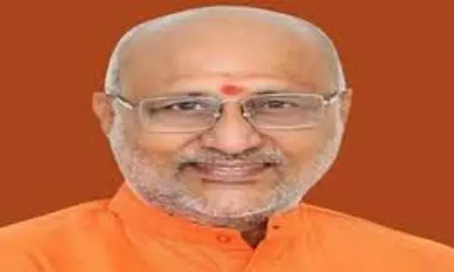 निवेश और विकास के लिए सुशासन जरूरी: उपराष्ट्रपति निवेश और विकास के लिए सुशासन जरूरी: उपराष्ट्रपति