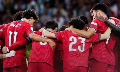 नेशंस लीग: पुर्तगाल ने बनाई क्वार्टर फाइनल में जगह, नॉर्वे को 2-1 से हराया नेशंस लीग: पुर्तगाल ने बनाई क्वार्टर फाइनल में जगह, नॉर्वे को 2-1 से हराया