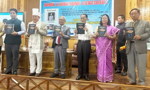 जीनोमिक उत्पत्ति से संगीत तक, तीन पुस्तकों में समुदायों की कहानी