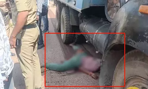 हाईवा को ओवरटेक करना पड़ा भारी, एक्टिवा सवार नाबालिग की मौत