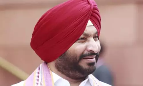 भगवंत मान नहीं, बेईमान, हाईकोर्ट के सीबीआई जांच के आदेश पर रवनीत सिंह बिट्टू का पंजाब सरकार पर हमला भगवंत मान नहीं, बेईमान, हाईकोर्ट के सीबीआई जांच के आदेश पर रवनीत सिंह बिट्टू का पंजाब सरकार पर हमला