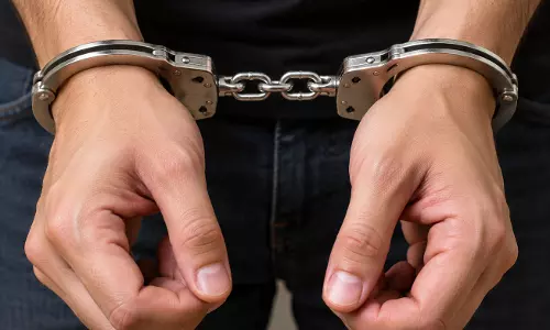 1.30 लाख की रिश्वत लेते पुलिस सब-इंस्पेक्टर गिरफ्तार, ACB ने रंगे हाथ पकड़ा