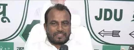 जदयू नेताओं का विपक्ष पर तंज, कहा-एमएलसी चुनाव में जदयू की 23 अक्टूबर को जीत तय जदयू नेताओं का विपक्ष पर तंज, कहा-एमएलसी चुनाव में जदयू की 23 अक्टूबर को जीत तय