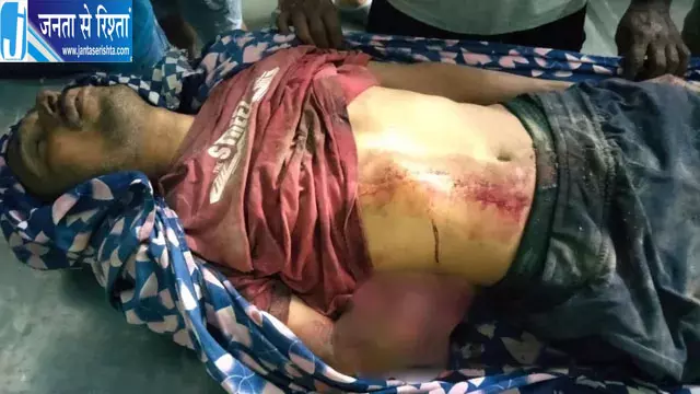 अज्ञात वाहन की टक्कर से पैदल जा रहे 53 वर्षीय व्यक्ति की मौत, चालक फरार अज्ञात वाहन की टक्कर से पैदल जा रहे 53 वर्षीय व्यक्ति की मौत, चालक फरार