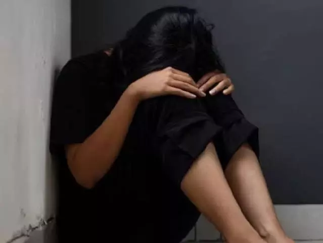शादी का वादा कर युवती से दुष्कर्म का आरोप शादी का वादा कर युवती से दुष्कर्म का आरोप
