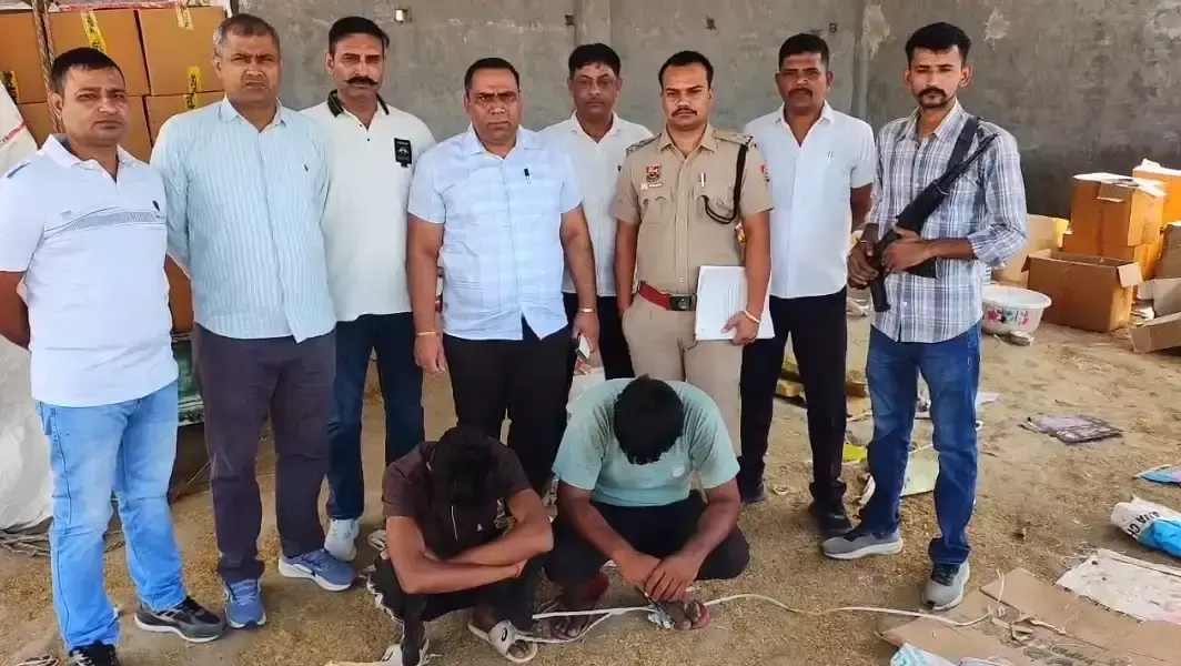 कैथल में अवैध पटाखा निर्माण का खुलासा कैथल में अवैध पटाखा निर्माण का खुलासा