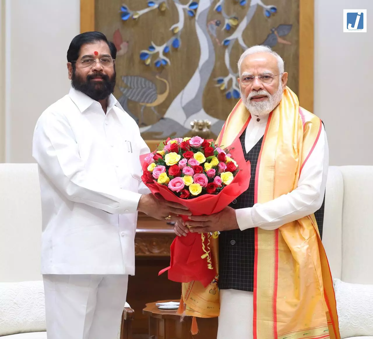 पीएम मोदी से मिले महाराष्ट्र के डिप्टी CM एकनाथ शिंदे पीएम मोदी से मिले महाराष्ट्र के डिप्टी CM एकनाथ शिंदे
