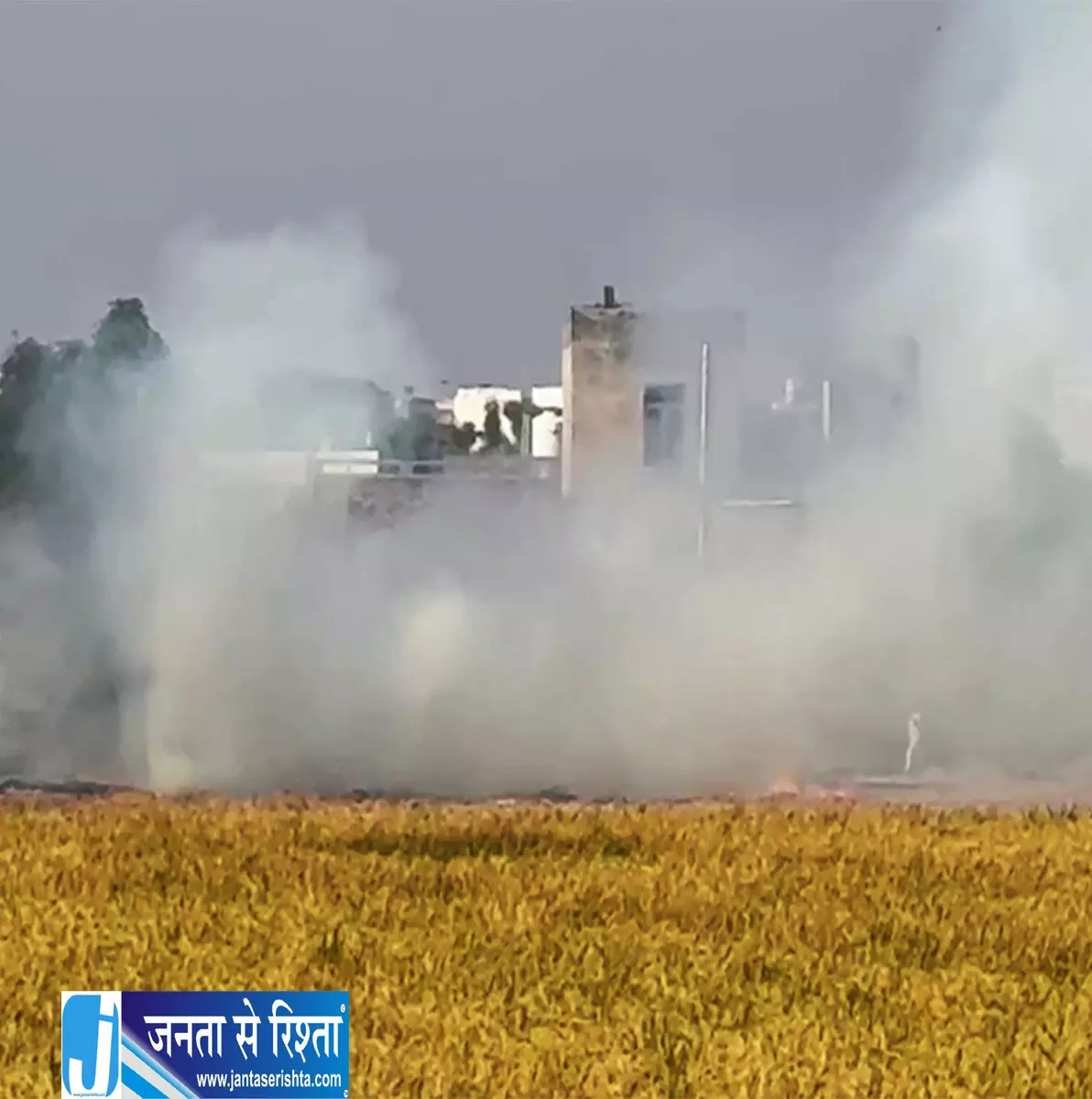पराली जलाने पर कड़ी नजर 34 जिलों में फ्लाइंग स्क्वॉड तैनात पराली जलाने पर कड़ी नजर 34 जिलों में फ्लाइंग स्क्वॉड तैनात
