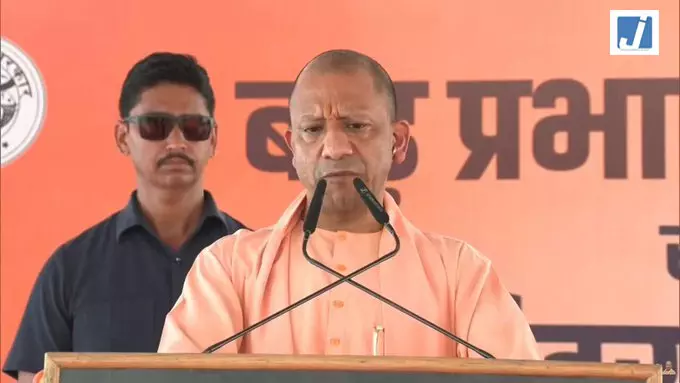 गोमती की बाढ़ से बचाव के लिए बड़ा प्लान, फैजुल्लागंज से नैमिष तक बनेगा तटबंध गोमती की बाढ़ से बचाव के लिए बड़ा प्लान, फैजुल्लागंज से नैमिष तक बनेगा तटबंध