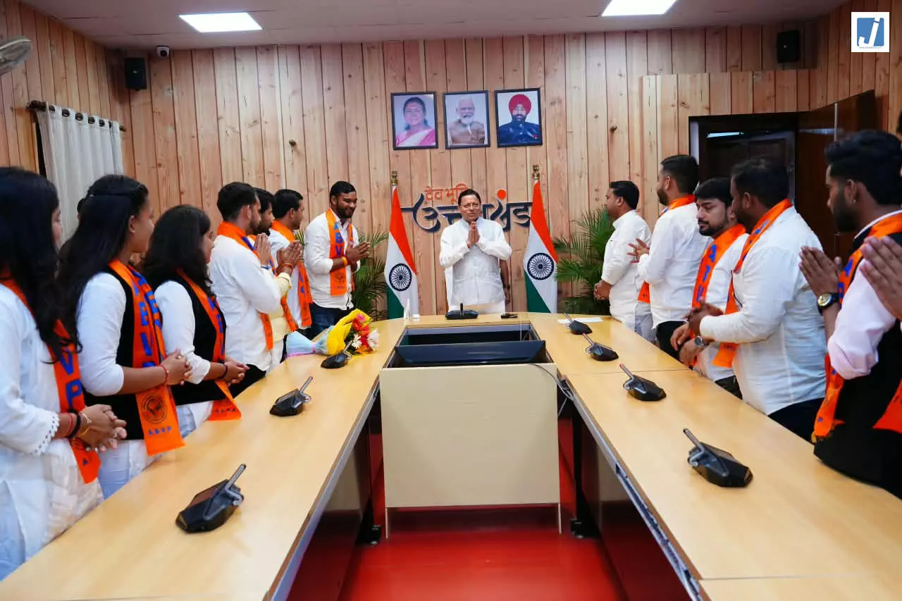 मुख्यमंत्री ने छात्रसंघ चुनाव में जीत पर दी बधाई एवं शुभकामनाएं मुख्यमंत्री ने छात्रसंघ चुनाव में जीत पर दी बधाई एवं शुभकामनाएं