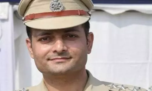 दिल्ली सरकार ने विवेक भगत का Addl DCP चार्ज रोका दिल्ली सरकार ने विवेक भगत का Addl DCP चार्ज रोका