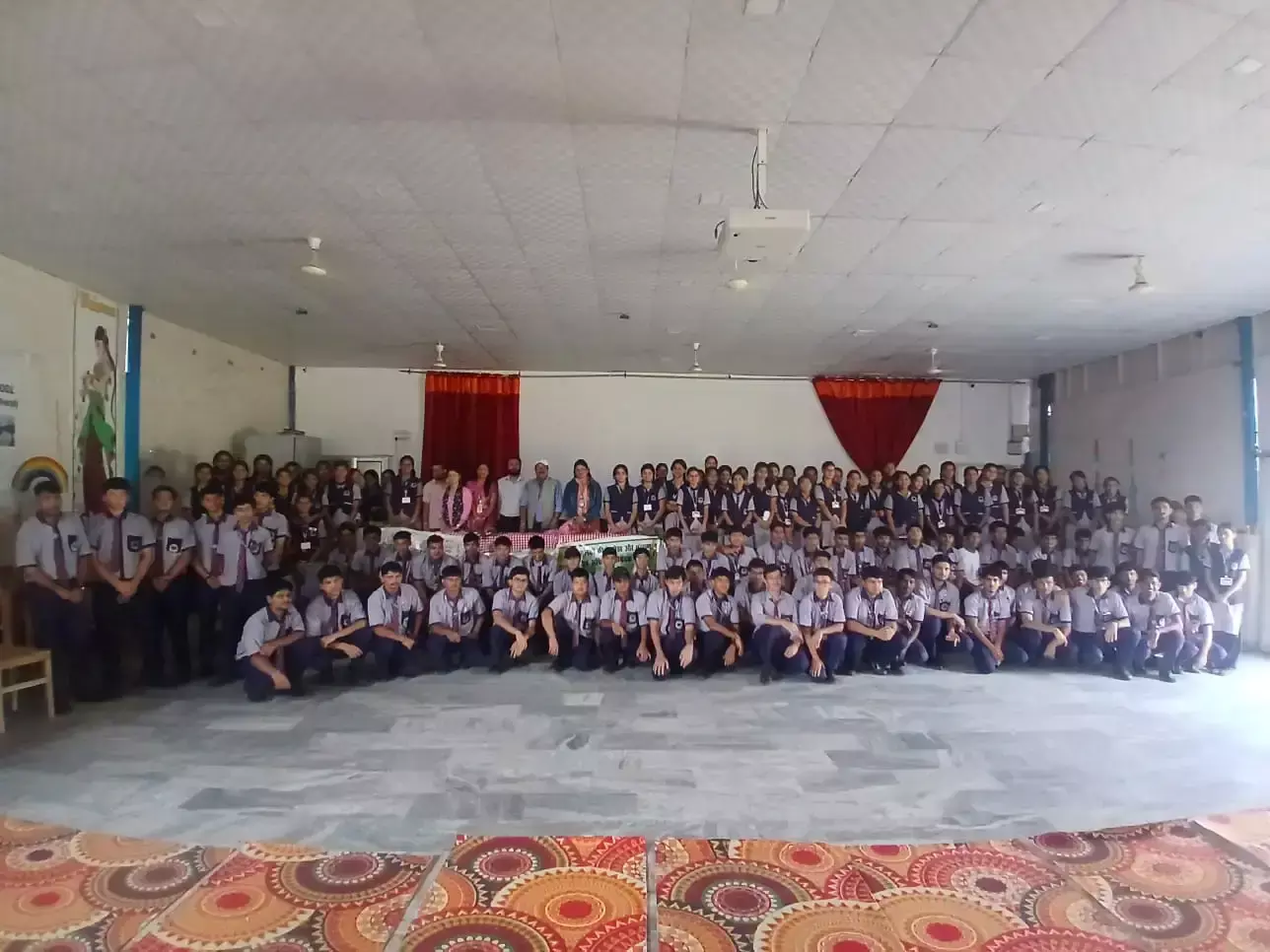 बाल अधिकारों और सुरक्षा पर छात्रों को किया जागरूक बाल अधिकारों और सुरक्षा पर छात्रों को किया जागरूक