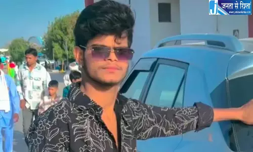 पानी से भरी खदान में गोता लगाते समय चट्टान से टकराया सिर, 20 वर्षीय युवक की मौत पानी से भरी खदान में गोता लगाते समय चट्टान से टकराया सिर, 20 वर्षीय युवक की मौत