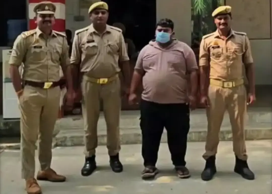 चार लाख की रंगदारी मांगने का आरोप, आरोपित गिरफ्तार
