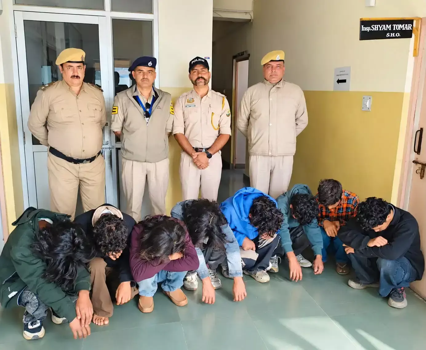 मारपीट मामले में पुलिस ने आठ युवकों को दबोचा
