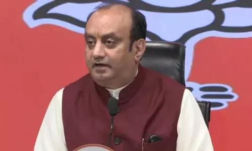 लगातार चुनावों में अपनी हार से परेशान कांग्रेस परिवार पूरे देश को भ्रमित कर रहा: सुधांशु त्रिवेदी लगातार चुनावों में अपनी हार से परेशान कांग्रेस परिवार पूरे देश को भ्रमित कर रहा: सुधांशु त्रिवेदी