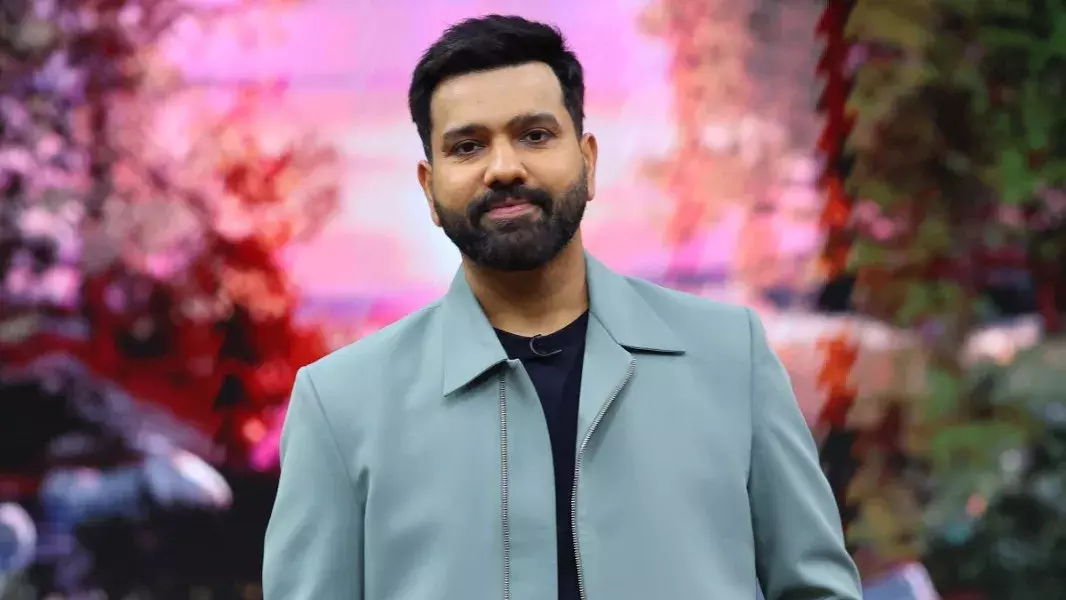नीना गुप्ता के बयान पर ठहाके मार कर हंसे रोहित शर्मा नीना गुप्ता के बयान पर ठहाके मार कर हंसे रोहित शर्मा