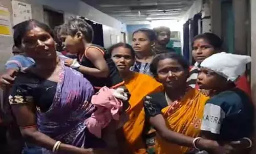 मानसिक रूप से बीमार का तांडव, एक की मौत 10 घायल मानसिक रूप से बीमार का तांडव, एक की मौत 10 घायल