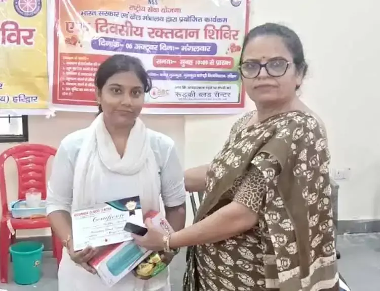 स्वच्छता और रक्तदान को लेकर कन्या गुरुकुल की पहल