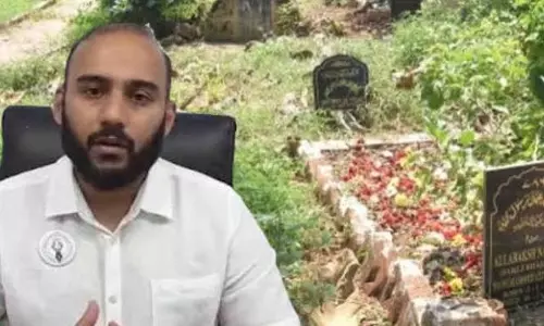 सस्ती राजनीति का जरिया बना कब्रिस्तान का मुद्दा सस्ती राजनीति का जरिया बना कब्रिस्तान का मुद्दा