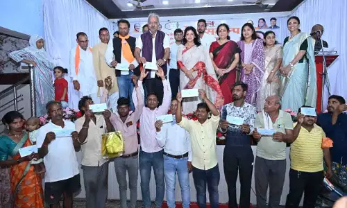 सेवा सेतु शिविर से रायपुर दक्षिण विधानसभा के 6,331 हितग्राही लाभान्वित सेवा सेतु शिविर से रायपुर दक्षिण विधानसभा के 6,331 हितग्राही लाभान्वित