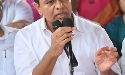 BRS नेता की गिरफ्तारी पर भड़के KTR कांग्रेस से मांगा जवाब