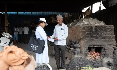कर्नाटक में वोटर लिस्ट सुधार के लिए बढ़ी चुनावी व्यवस्था कर्नाटक में वोटर लिस्ट सुधार के लिए बढ़ी चुनावी व्यवस्था