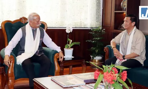 राज्यपाल और सीएम खांडू ने रणनीतिक अवसंरचना और समावेशी विकास पर चर्चा की