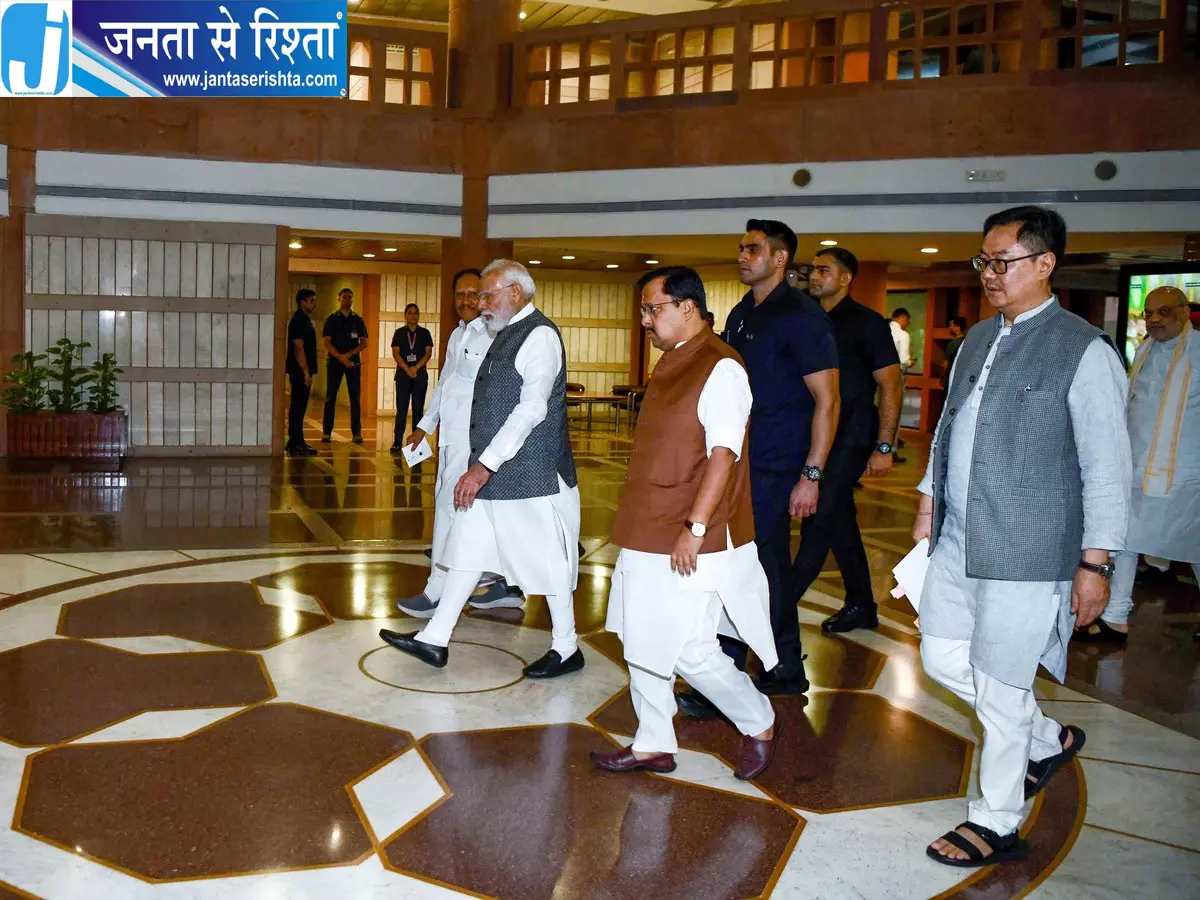 राज्यसभा सूची से बाहर हरदीप पुरी और बीएल वर्मा, नई भूमिका को लेकर अटकलें तेज राज्यसभा सूची से बाहर हरदीप पुरी और बीएल वर्मा, नई भूमिका को लेकर अटकलें तेज