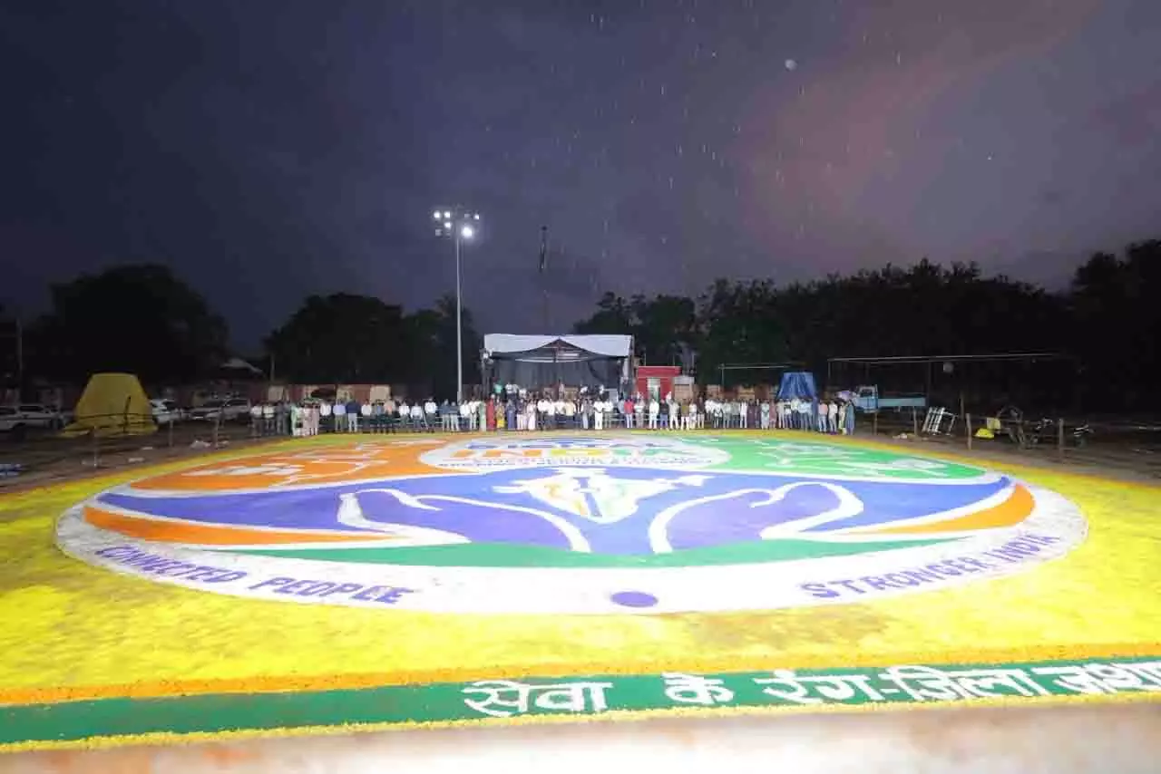 पर्यटन मंत्री राजेश अग्रवाल ने दीप प्रज्वलित कर दिया डिजिटल सशक्तिकरण का संदेश पर्यटन मंत्री राजेश अग्रवाल ने दीप प्रज्वलित कर दिया डिजिटल सशक्तिकरण का संदेश