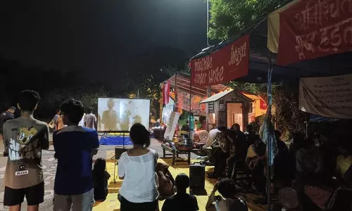भूख हड़ताल स्थल पर दिखाई गई फिलिस्तीन 36