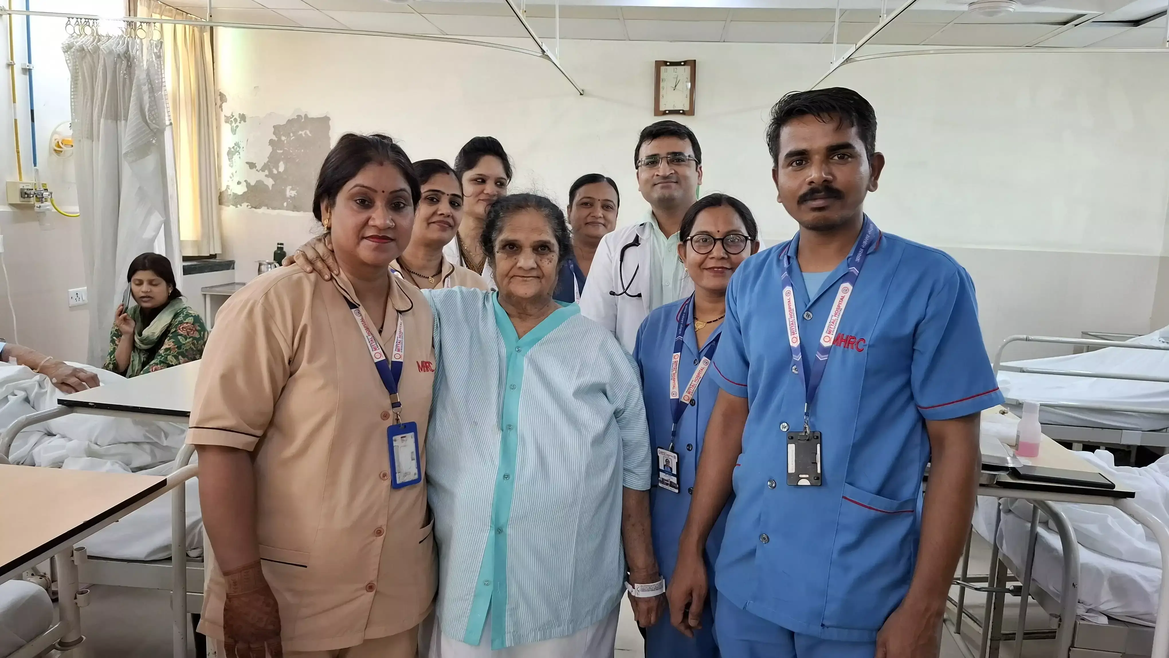 अंडाशय से 10 किलो की गांठ सफलतापूर्वक निकाली अंडाशय से 10 किलो की गांठ सफलतापूर्वक निकाली