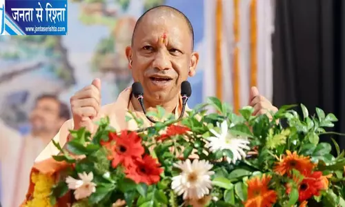 योगी बोले- गांव से ग्लोबल तक पहुंची मोदी की 25 साल की सेवा यात्रा