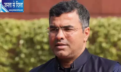 नई सड़कों को जानबूझकर नुकसान पहुंचाने वालों पर होगी FIR, प्रवेश वर्मा ने दी चेतावनी