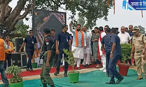 सम्राट चौधरी का पेयजल आपूर्ति का बड़ा ऐलान सम्राट चौधरी का पेयजल आपूर्ति का बड़ा ऐलान