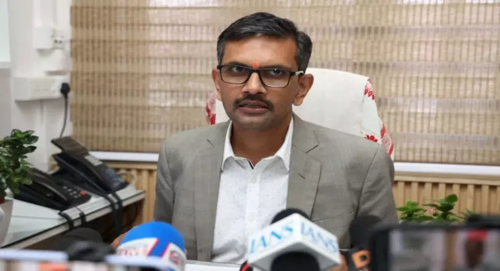 मेघालय वोटर लिस्ट: SIR सुनवाई के बाद 1,510 नाम हटाए गए मेघालय वोटर लिस्ट: SIR सुनवाई के बाद 1,510 नाम हटाए गए