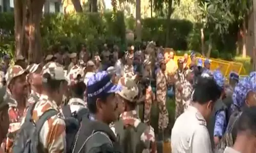 जंतर मंतर पर विपक्ष का प्रदर्शन राहुल गांधी ने CEC से मांगा इस्तीफा