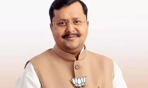 कांग्रेस के शहजादे विरासत से आए, मोदी जनादेश से प्रधानमंत्री बने: नितिन नवीन