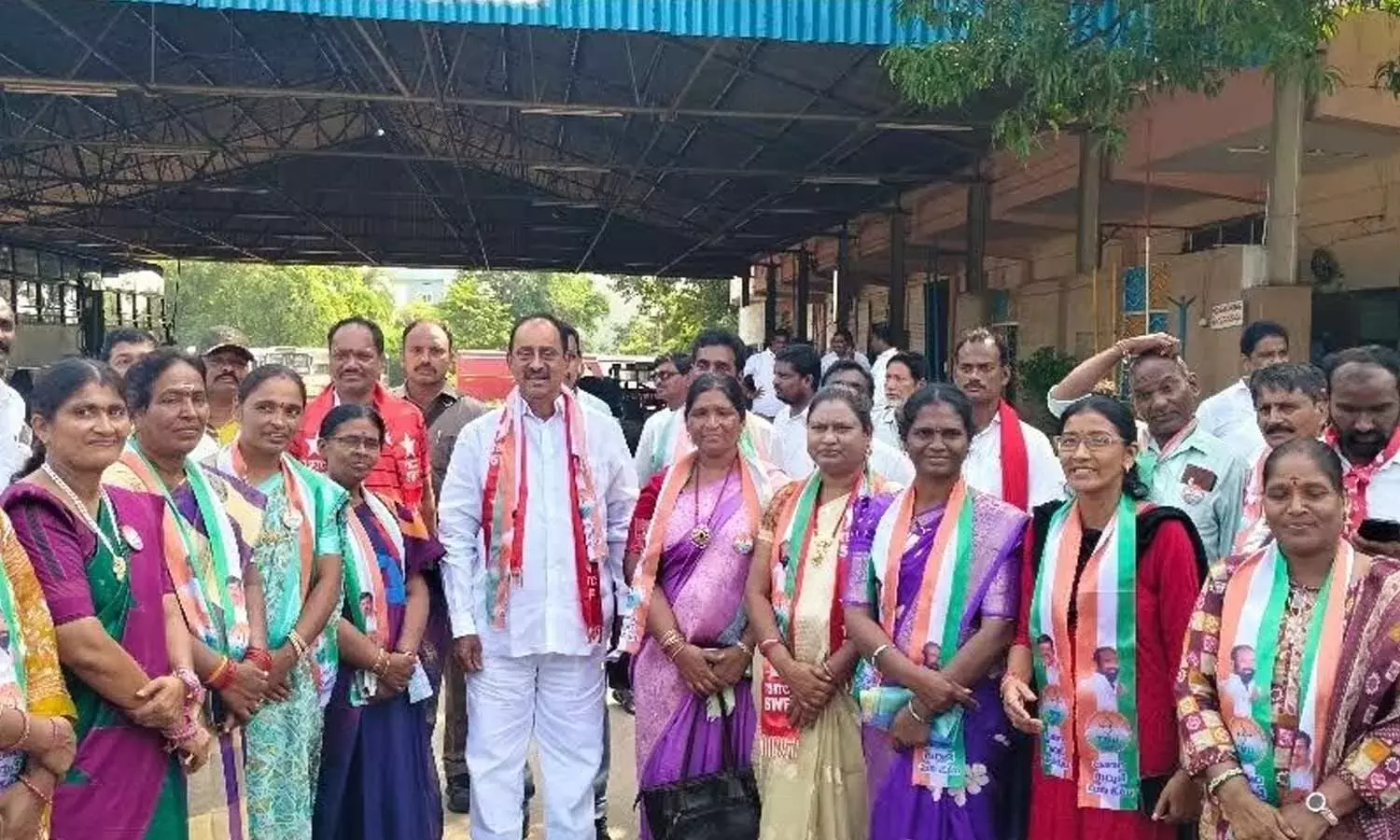 Telangana: कार्यकर्ताओं को एकजुट गठबंधन के उम्मीदवारों का समर्थन करना चाहिए: रेवुरी प्रकाश रेड्डी