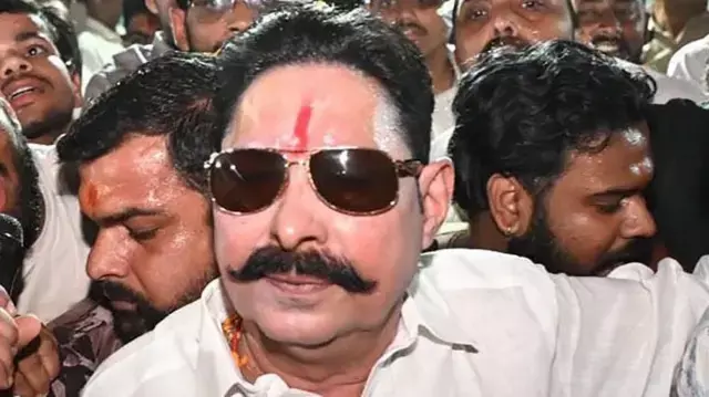JDU विधायक अनंत सिंह कर रहे जन सुराज का प्रचार, क्या बदलने वाला है सियासी ठिकाना?