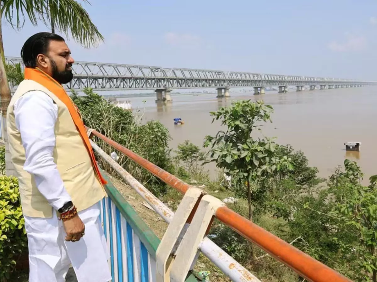12 अक्टूबर को प्रभावित परिवारों को मिलेगी राहत राशि 12 अक्टूबर को प्रभावित परिवारों को मिलेगी राहत राशि